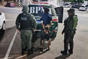 homem-e-preso-apos-furtar-romeira-durante-celebracao-da-romaria-de-finados-em-juazeiro-do-norte