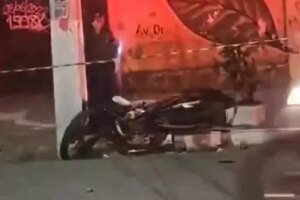 motociclista-morre-apos-colidir-contra-poste-na-av.-francisco-sa,-em-fortaleza