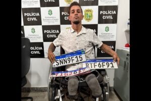 cadeirante-e-preso-em-fortaleza-apos-ser-flagrado-furtando-placas-de-carro