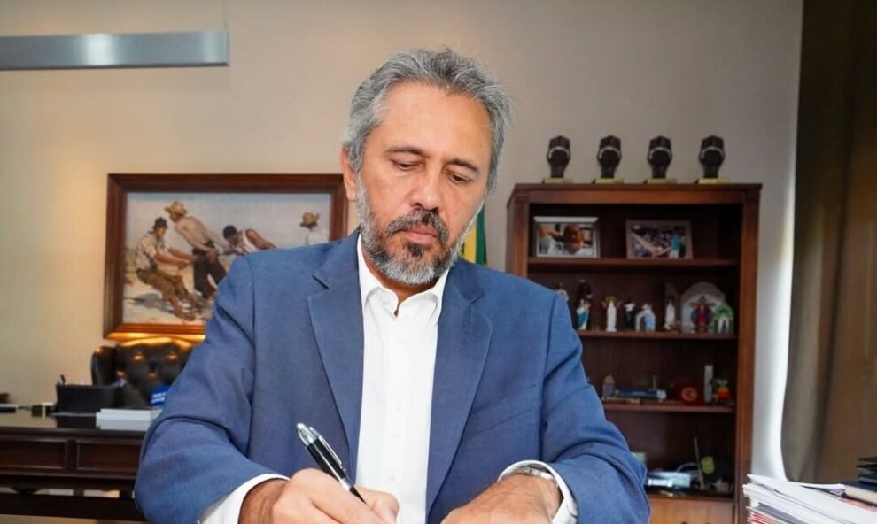 elmano-envia-projeto-para-adequar-o-programa-ceara-educa-mais-ao-novo-ensino-medio;-entenda