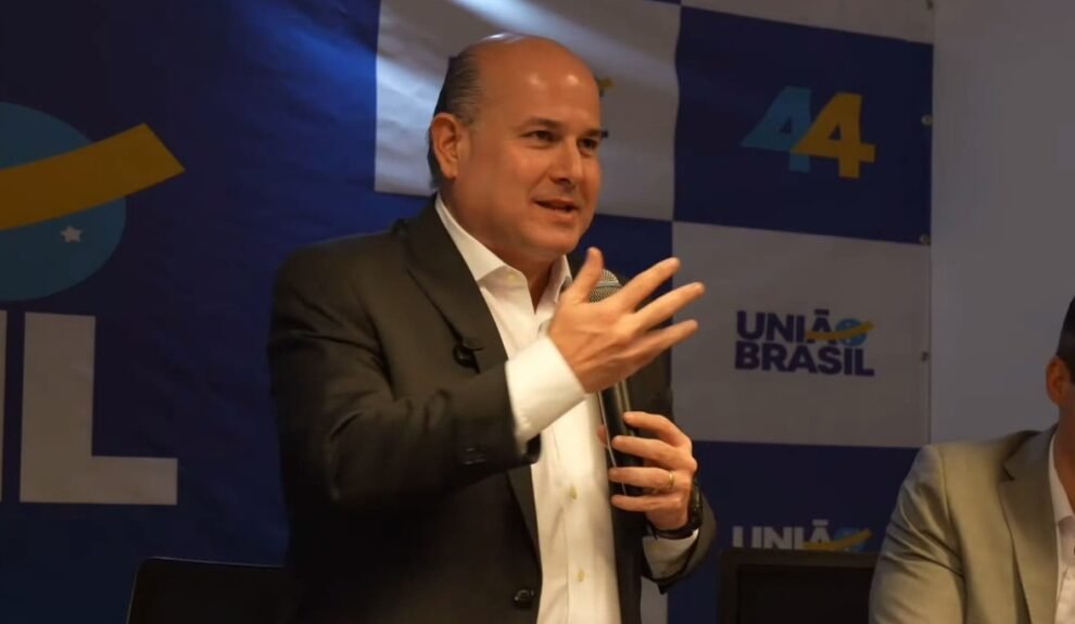 roberto-claudio-se-filia-ao-uniao-brasil-em-evento-com-aliados-em-brasilia