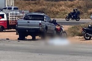 acidente:-motociclista-por-aplicativo-morre-apos-caminhonete-fazer-retorno-proibido-no-ceara