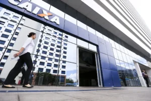 caixa-lanca-concurso-com-184-vagas-e-salarios-de-ate-r$-16,4-mil;-ceara-tem-24-oportunidades