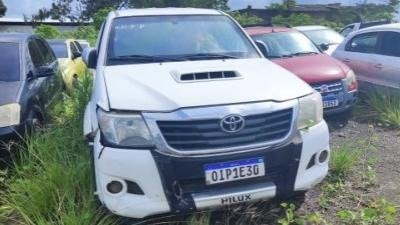 hilux-blindada-de-chefe-do-comando-vermelho-em-fortaleza-vai-a-leilao;-confira-o-lance-inicial