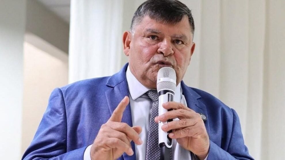 justica-eleitoral-revoga-prisao-domiciliar-de-braguinha,-ex-prefeito-de-santa-quiteria/ce