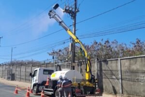 enel-realiza-lavagem-preventiva-em-2,4-mil-km-de-rede-eletrica-no-ceara