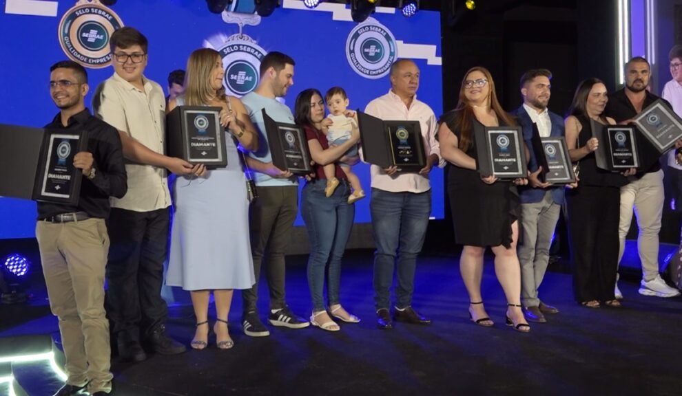 sebrae/ce-concede-selo-de-qualidade-empresarial-a-mais-142-empresas-cearenses