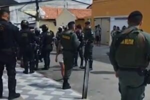 tres-homens-sao-mortos-a-tiros-por-criminosos-em-moto-em-maranguape,-no-ceara