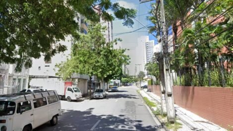 homem-e-preso-apos-roubar-pingente-de-ouro-e-ser-contido-por-moradores-em-fortaleza