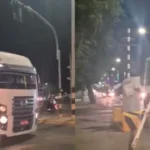 caminhao-avanca-sinalizacao-e-destroi-cancela-do-vlt-do-cariri,-em-juazeiro-do-norte