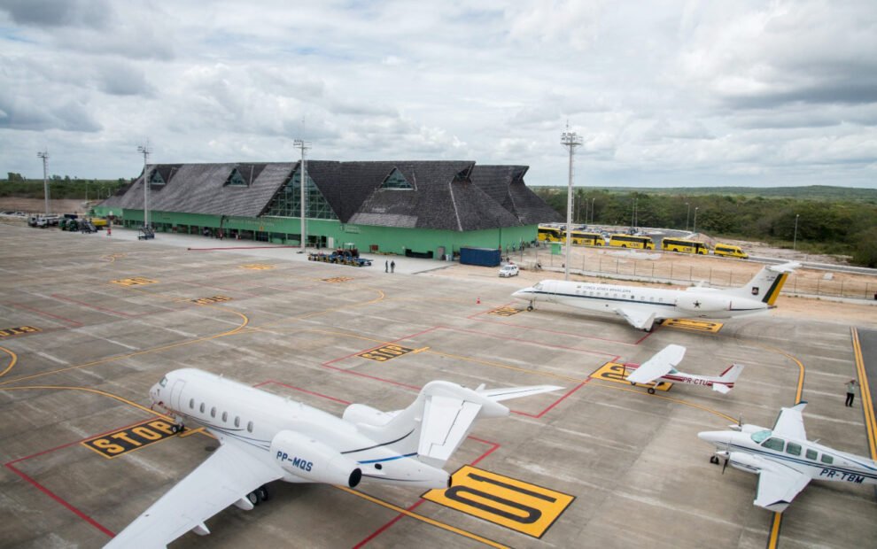 ceara-garante-r$-240-milhoes-para-melhorias-nos-aeroportos-de-jericoacoara-e-aracati