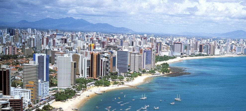 fortaleza-bate-recorde:-2025-ja-supera-todo-2024-com-r$-7-bilhoes-em-vendas
