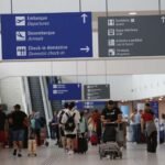 arquiteto-denuncia-retirada-de-cadeiras-do-aeroporto-de-fortaleza:-“ate-para-sentar-tem-que-pagar”