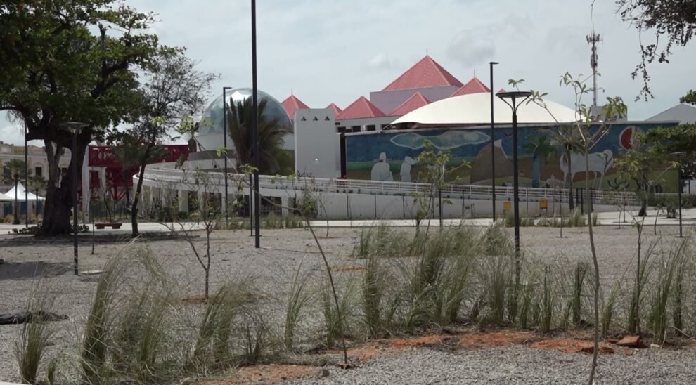 requalificacao-da-praca-do-dragao-do-mar,-em-fortaleza,-deve-ser-concluida-ate-janeiro-de-2026