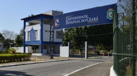 uece-e-dell-technologies-oferecem-1.500-vagas-gratuitas-em-cursos-de-ia-aplicada-a-educacao