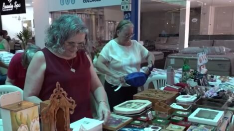lar-amigos-de-jesus-realiza-bazar-natalino-em-prol-de-criancas-e-jovens-com-cancer,-em-fortaleza