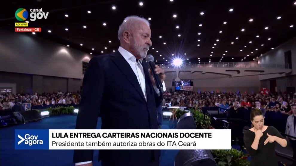 no-ceara,-lula-faz-discurso-duro-contra-agressores:-“homem-que-bate-na-mulher-nao-precisa-votar-em-mim”