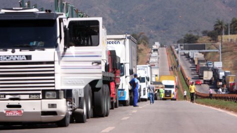 sem-impacto-no-ceara,-prf-descarta-sinais-de-paralisacao-nacional-de-caminhoneiros