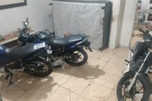 policia-militar-prende-tres-homens-em-deposito-clandestino-de-veiculos-roubados-em-fortaleza