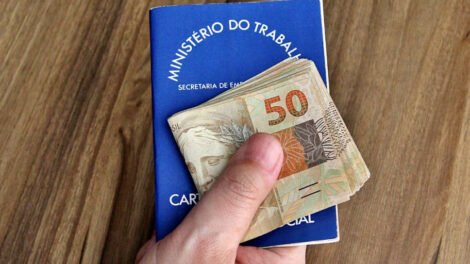 governador-elmano-confirma-pagamento-da-2a-parcela-do-13o-para-o-dia-20-de-dezembro