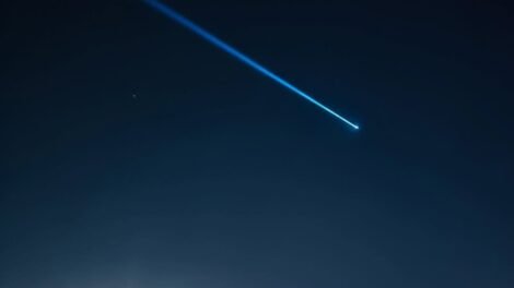 meteoro-ilumina-o-ceu-do-nordeste-e-e-registrado-em-cidades-do-ceara