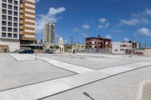 ufc-inaugura-praca-provisoria-que-depois-dara-lugar-ao-campus-iracema,-em-fortaleza