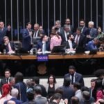 saiba-como-votaram-os-deputados-cearenses-no-projeto-que-reduz-pena-de-bolsonaro-e-presos-do-8-de-janeiro