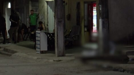 homem-que-atuava-como-bicheiro-e-morto-a-tiros-enquanto-montava-barraca-de-apostas-no-ceara
