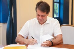 servidores-municipais-de-fortaleza-terao-ponto-facultativo-na-sexta-feira,-26-de-dezembro