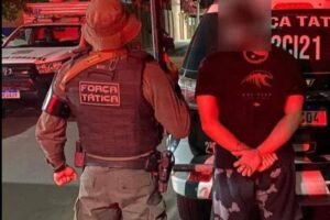advogado-e-preso-por-transportar-bilhetes-para-chefe-de-grupo-criminoso-no-ceara