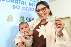 carteira-de-identidade-nacional-comeca-a-ser-emitida-para-criancas-de-0-a-6-anos-no-ceara;-entenda