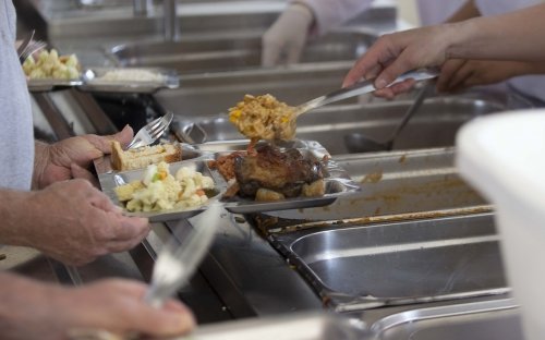 fortaleza-inaugura-restaurante-popular-no-centro-com-1.000-refeicoes-gratuitas-por-dia