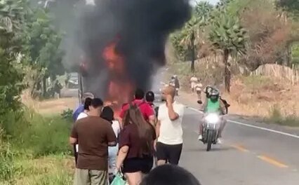 motociclista-morre-ao-bater-de-frente-em-micro-onibus-no-ceara;-corpo-foi-arremessado
