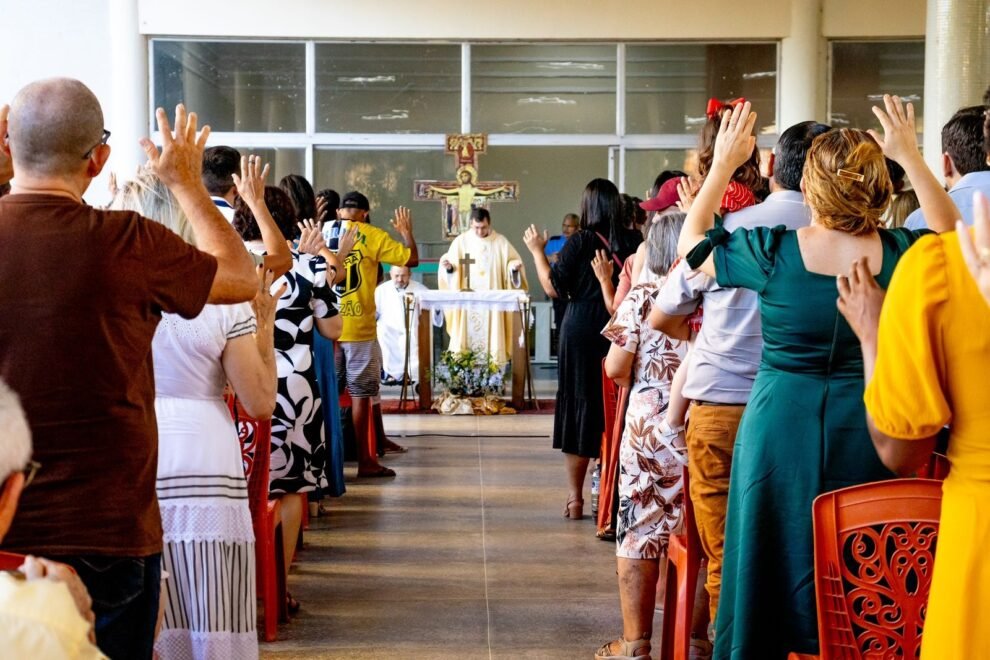natal-entre-amigos:-projeto-levara-ceia-especial-a-populacao-em-situacao-de-rua-em-fortaleza