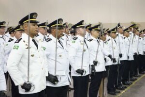 ceara-realiza-solenidades-de-promocao-para-mais-de-3,6-mil-policiais-militares