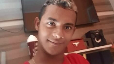 travesti-e-morta-a-tiros-apos-ser-atraida-a-cemiterio-em-sobral,-no-ceara