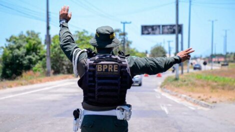 policia-militar-inicia-operacao-natal-2025-nas-estradas-estaduais-do-ceara-nesta-terca-feira-(23)