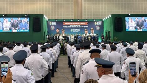 mais-de-2.500-policiais-e-bombeiros-militares-sao-promovidos-em-cerimonia-em-fortaleza