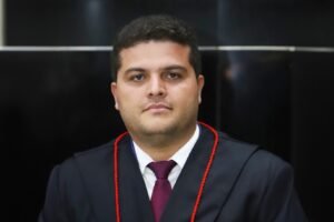 elmano-anuncia-herbet-goncalves-santos-como-novo-procurador-geral-de-justica-do-ceara