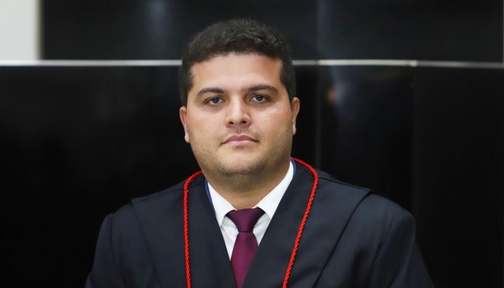 elmano-anuncia-herbet-goncalves-santos-como-novo-procurador-geral-de-justica-do-ceara