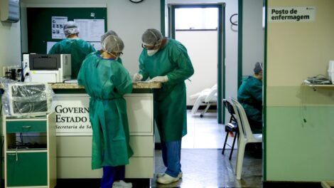 mais-322-profissionais-de-saude-aprovados-em-concurso-sao-nomeados-no-ceara