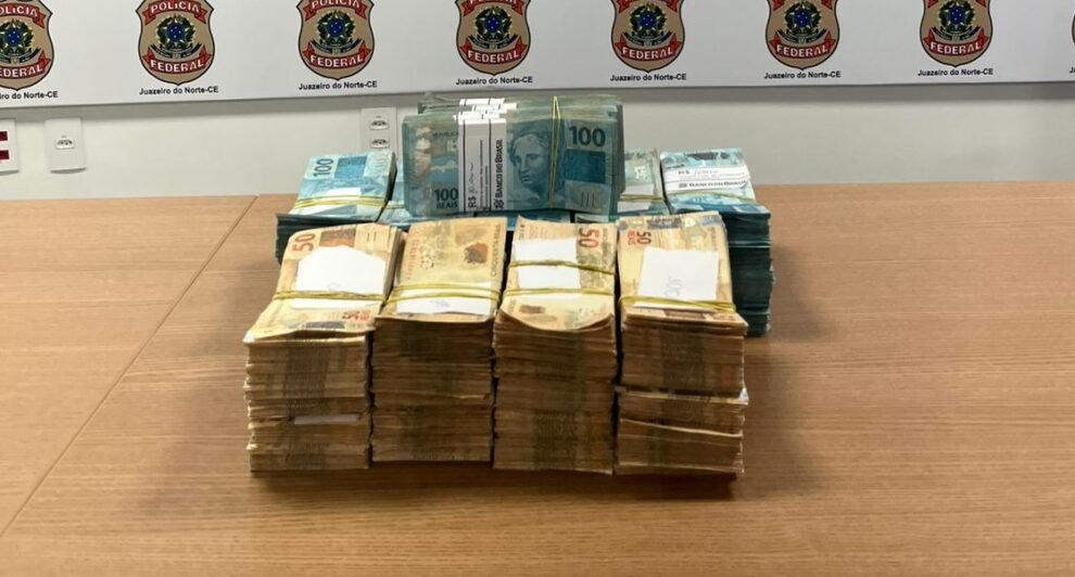 pf-investiga-desvio-de-recursos-do-fnde-em-iguatu,-no-ceara;-r$-400-mil-em-especie-sao-apreendidos