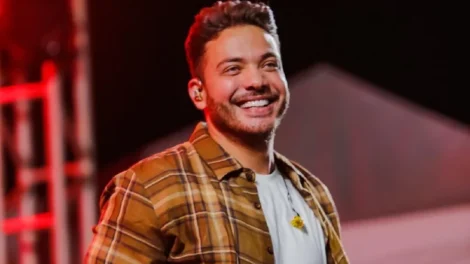 apos-cancelamentos,-wesley-safadao-confirma-presenca-no-reveillon-de-fortaleza