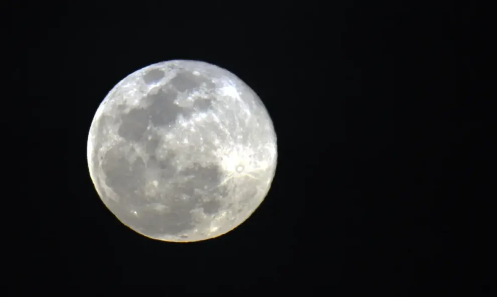 primeira-superlua-de-2026-pode-ser-vista-neste-sabado-(03)