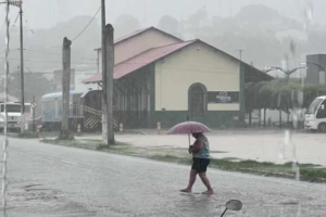 ceara-recebe-aviso-de-perigo-potencial-medio-para-chuvas-intensas