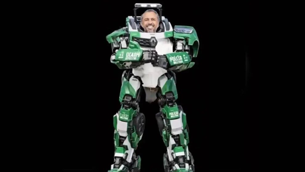 elmano-se-transforma-em-viatura-da-pm-em-video-e-destaca-blindagem-da-frota no-ceara