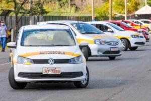 mudanca-no-setor-de-autoescolas-resulta-em-2.500-demissoes-no-ceara,-diz-sindicato