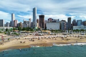 estudo-mostra-que-cada-r$-1-gasto-por-turistas-em-fortaleza-rende-r$-1,37-para-a-economia-da-cidade