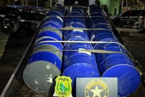 receita-federal-e-policia-civil-apreendem-tres-toneladas-de-substancia-usada-em-“lanca-perfume”-no-ceara