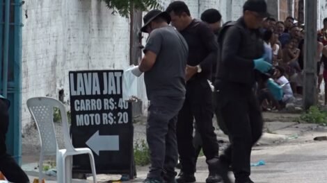 dois-homens-sao-presos-por-homicidio-em-frente-a-lava-jato-em-fortaleza